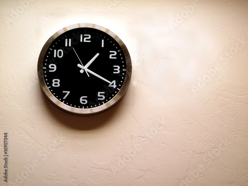 Wallpaper Mural Keeping Time Torontodigital.ca