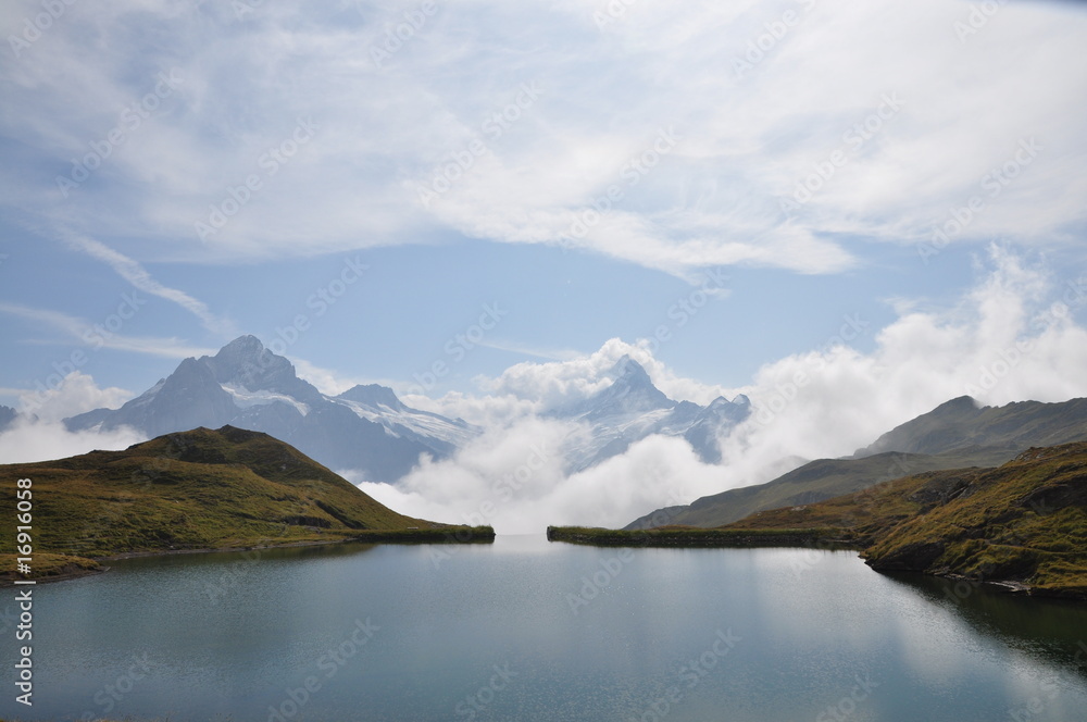 Bachalpsee mit Blick auf Eiger, Jungfrau, Mönch, Schweiz/Alpen