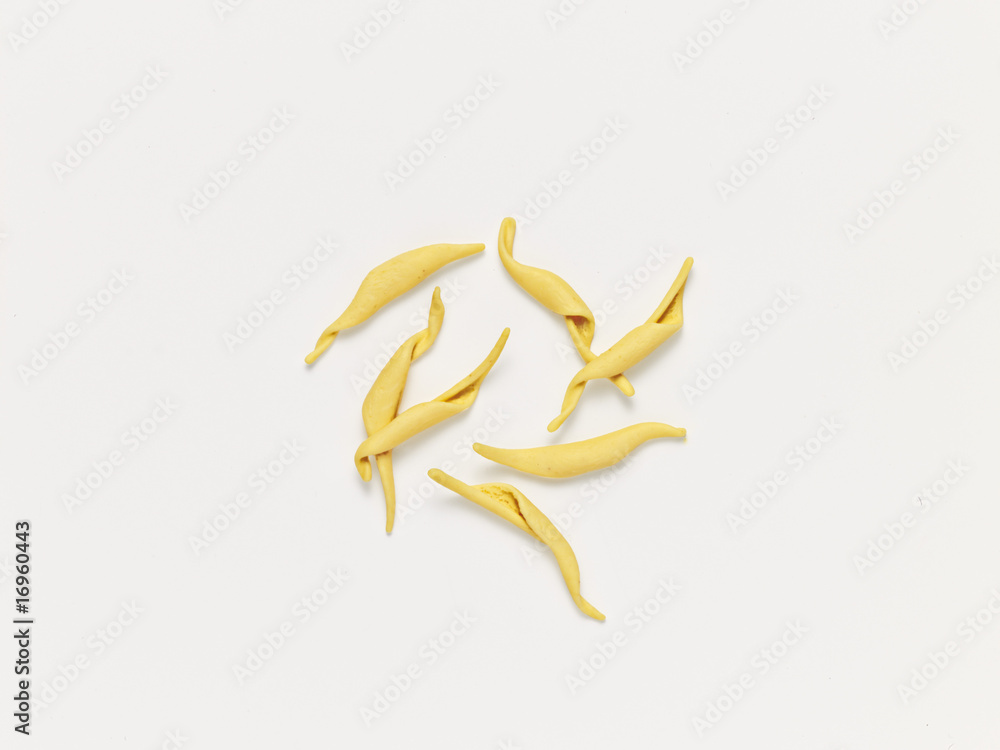 Strozzapretti, Strangolapreti (pasta) Strozzapretti, Strangolapreti (pasta)