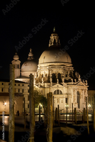 Venice by night, Santa Maria della Salute 
