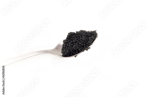 Kaviar auf Löffel
