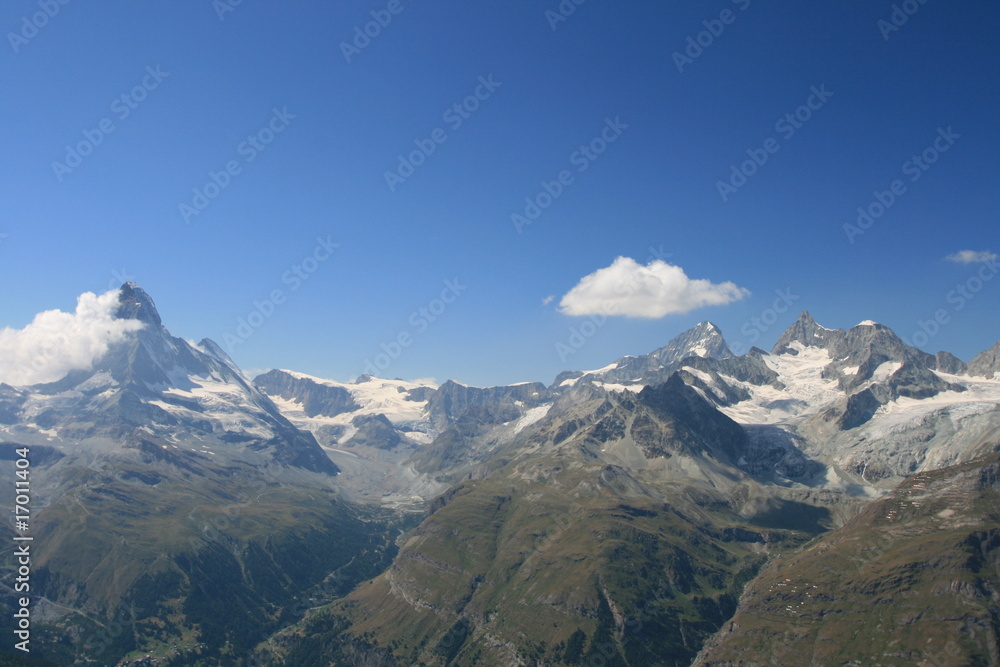 Fototapeta premium Matterhorn mit Bergpanorama