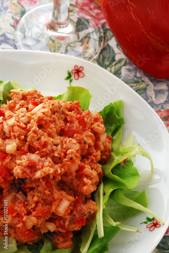 Salmone marinato su letto di insalatina - Cucina del Veneto photo