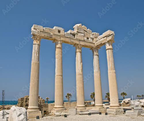 Apollon-Tempel Side