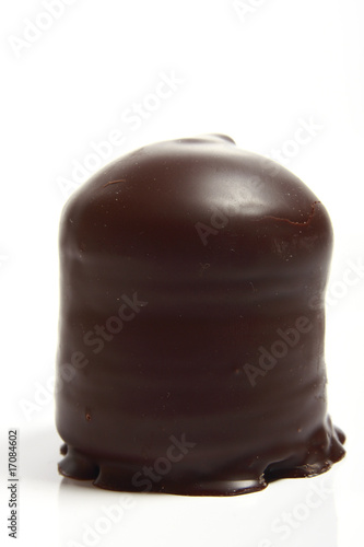 Chocolate covered meringue confection