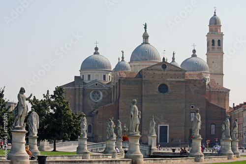 Foto Basilika Santa Giustina