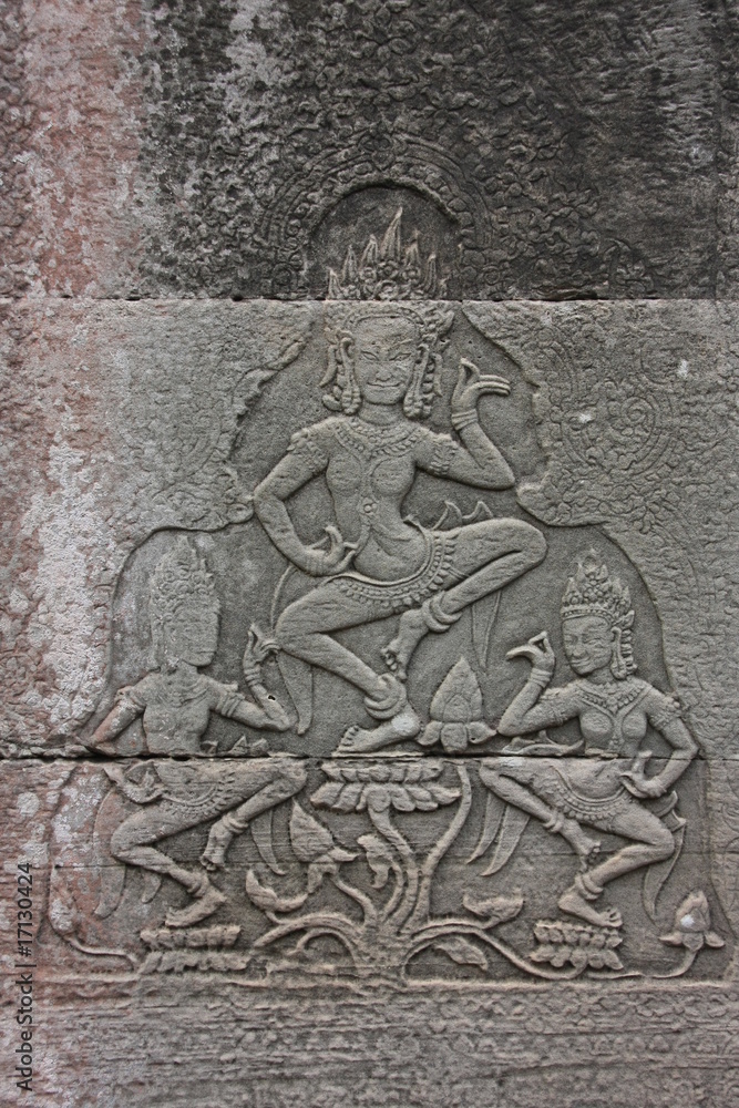 Angkor,le bayon,devatâ