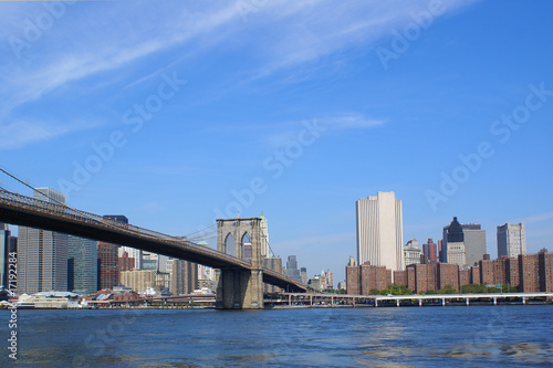 Fototapeta Naklejka Na Ścianę i Meble -  Brooklyn Bridge, NY
