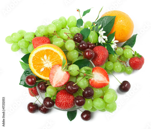 Still-life of fresh fruit © fox17
