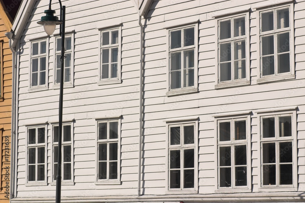 Obraz premium weiße Fassade