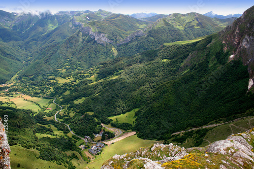 Montañas de Cantabria photo