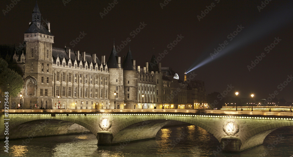 Paris at night 1