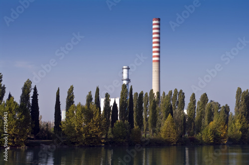 Centrale termoelettrica sul fiume Mincio