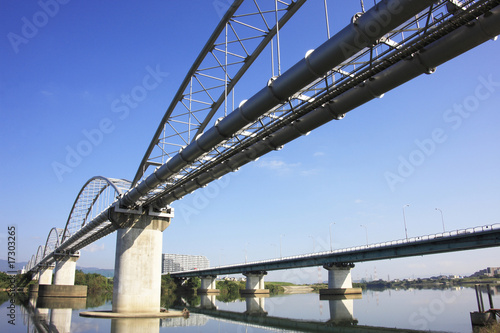 淀川水管橋 © Paylessimages