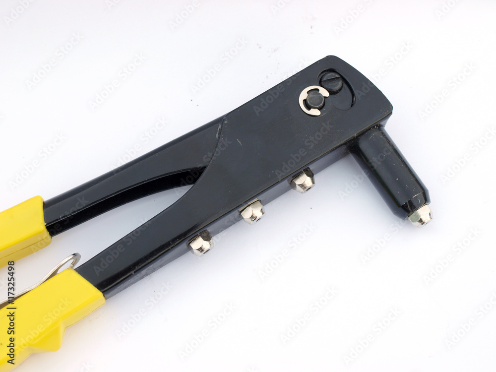 Clench pliers Clench pliers