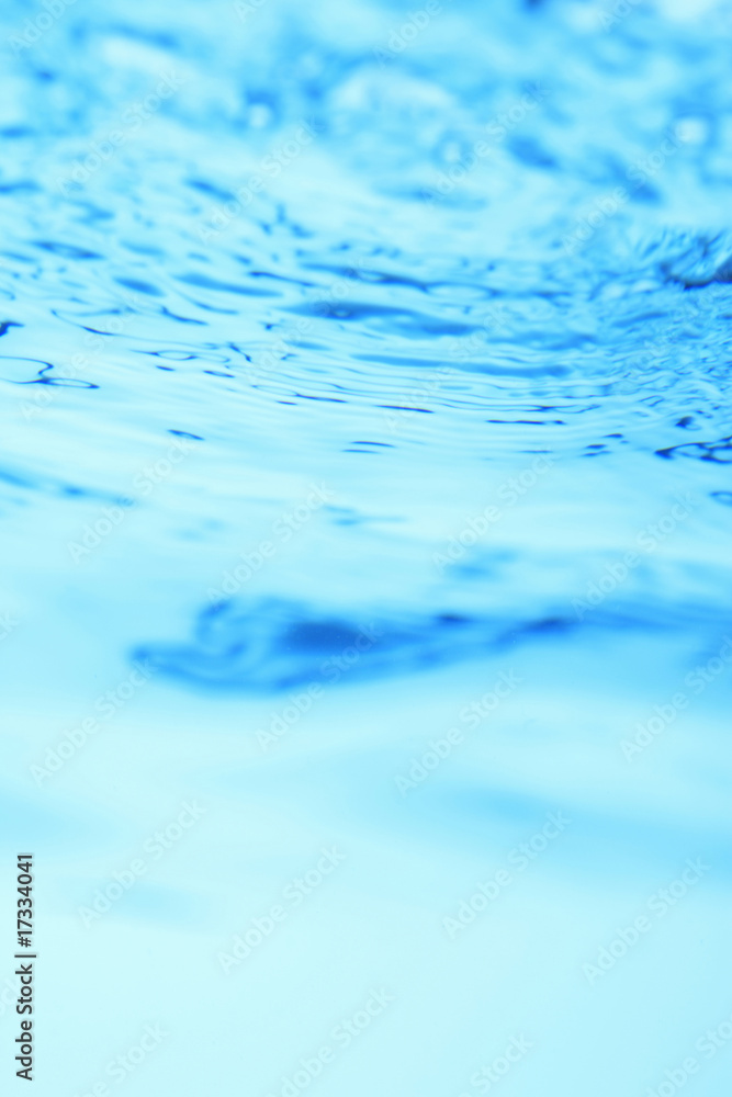 水 水