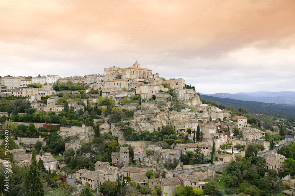 Le village de Gordes en Provence