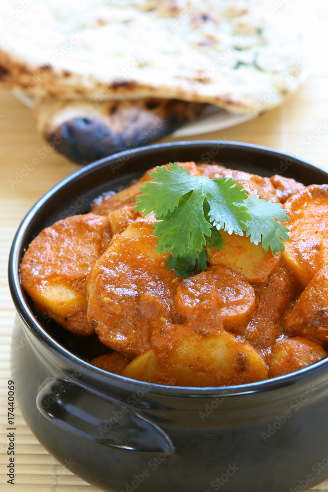 Spiced Curried Potatoes (Dum Aloo) Spiced Curried Potatoes (Dum Aloo)