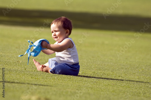 bambino di 10 mesi photo