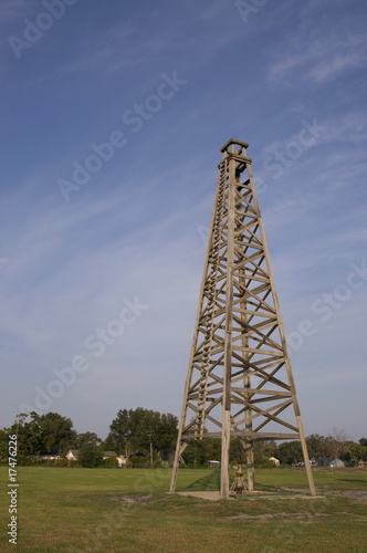 Vászonkép Wooden Oil Derrick