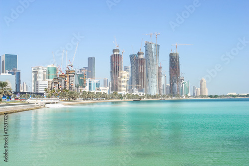 Doha - Qatar cityscape © Orhan Çam