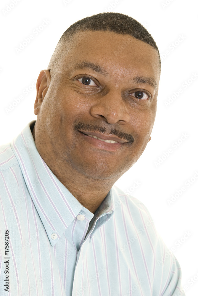 Naklejka premium Smiling African American man