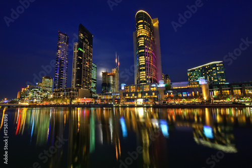 Downtown of Melbourne at night, Yarra river