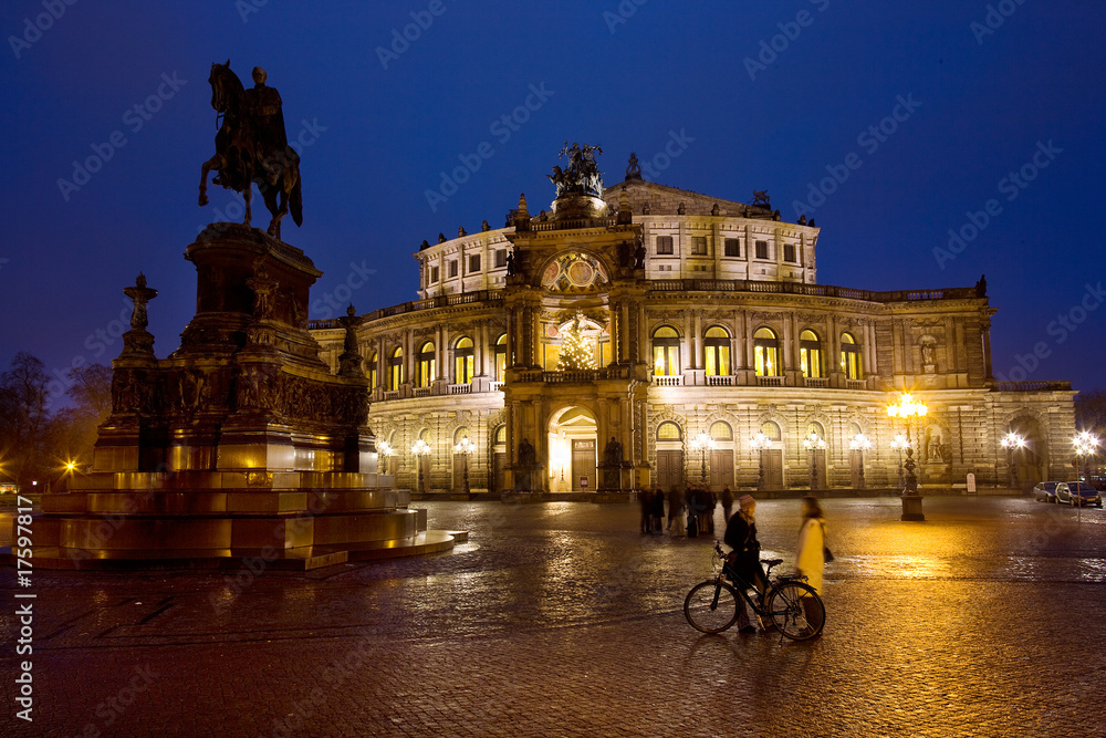 Fototapeta premium Semperoper Dresden