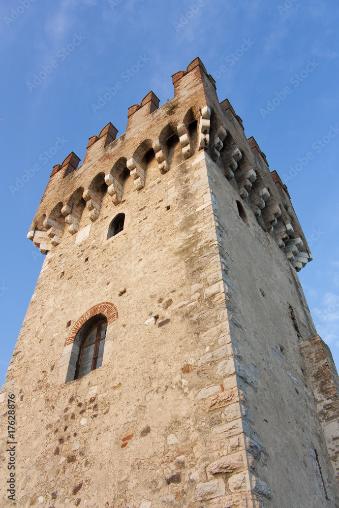 Torre del castello di Sirmione