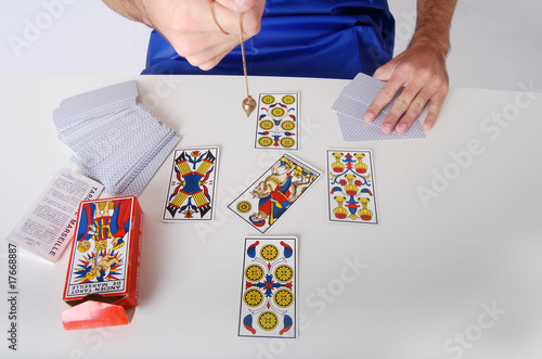 Voyance - Tarot et Pendule