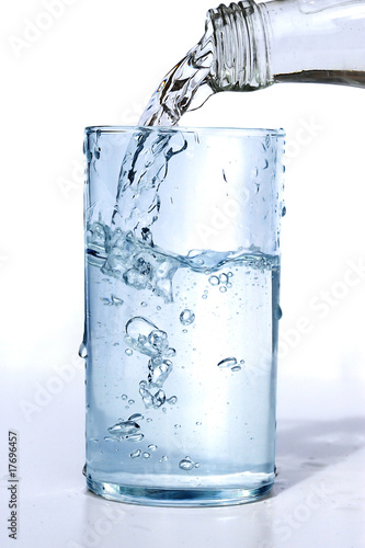 Wasserglas 18