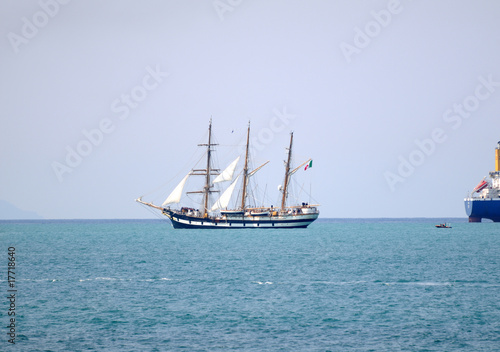 Palinuro Ship