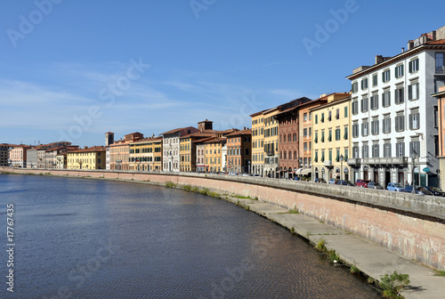 Flow of the River Arno © MK10 Photography