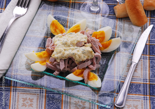 Insalata di pollo con maionese e senape - Secondi di carne photo