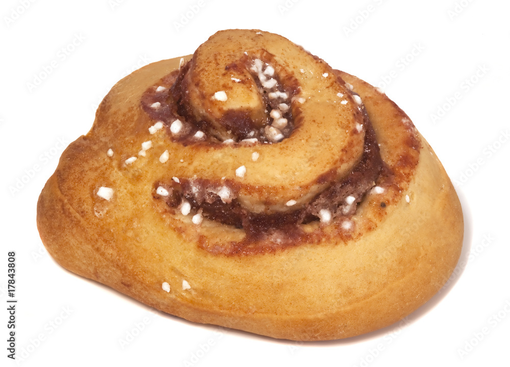 Delicious fresh cinnamon bun isolated on white background. Delicious fresh cinnamon bun isolated on white background.
