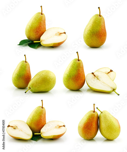 Fototapeta Naklejka Na Ścianę i Meble -  Set of Ripe Pear Fruits Isolated on White