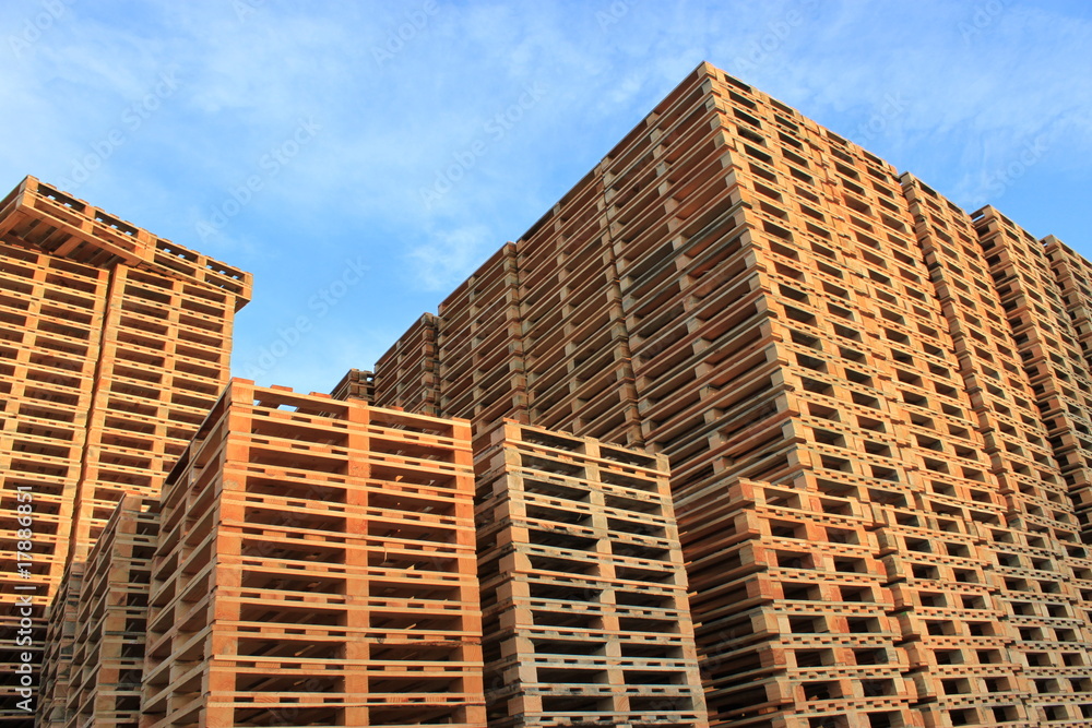 piles de palettes de bois piles de palettes de bois