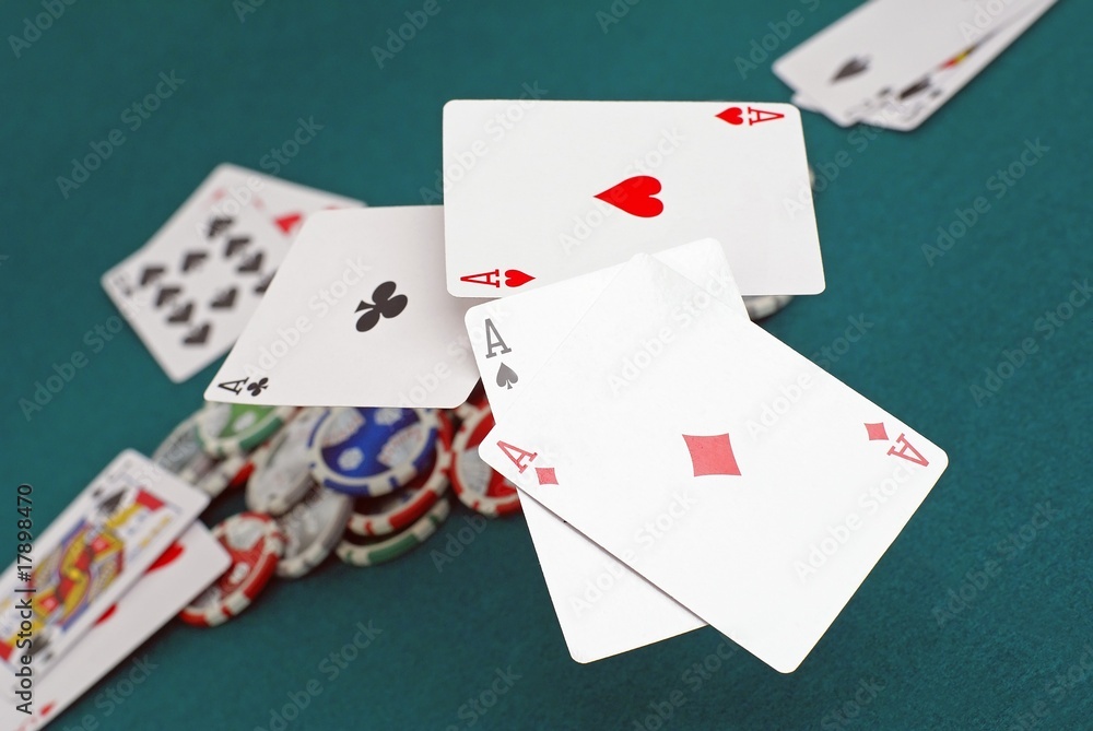 Obraz premium le carré d'as rafle la mise - poker