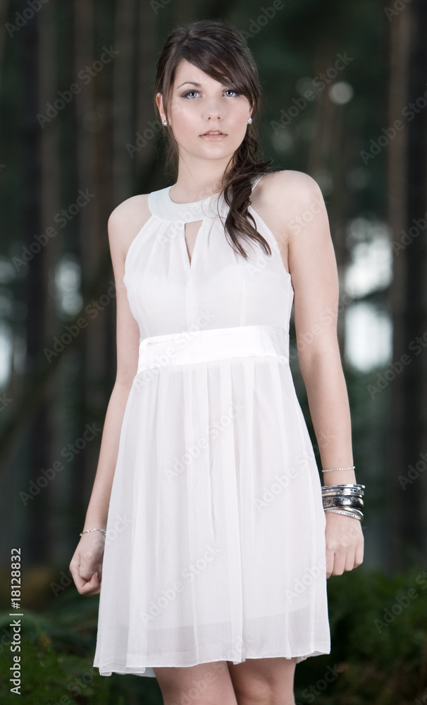 Stunning Teenage Model in Forest Stunning Teenage Model in Forest