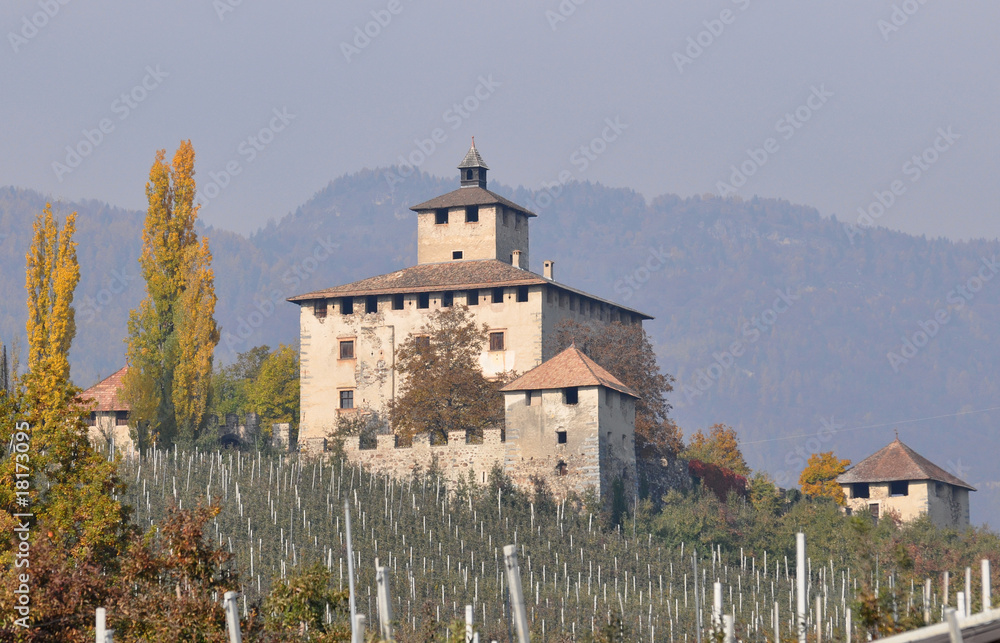 il castello di Nanno, in Trentino