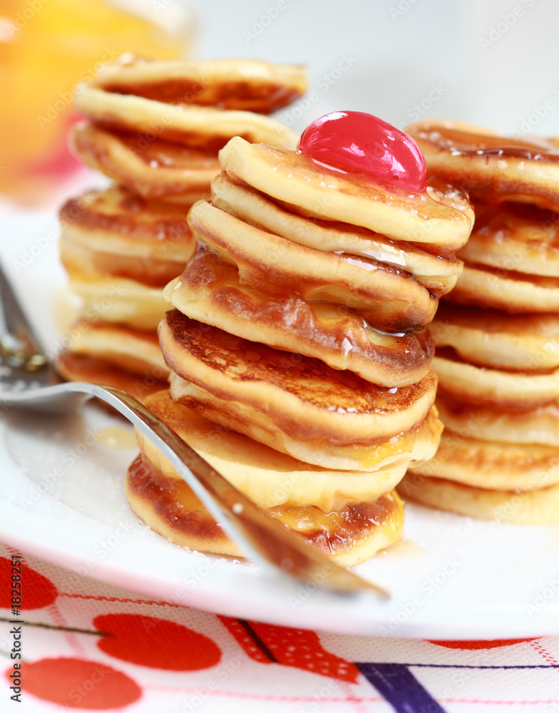 Sweet mini pancakes with pancake maker Sweet mini pancakes with pancake maker