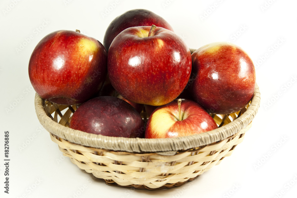 Apple Apple