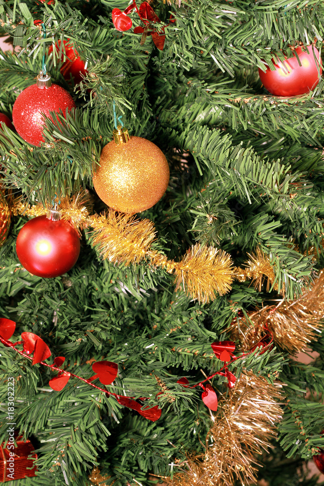 qalbero di natale decorato qalbero di natale decorato
