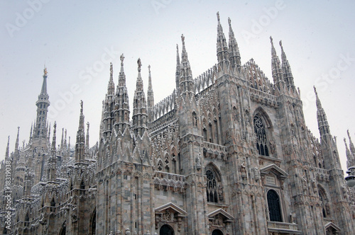 Tela Milan cathedral dome in winter