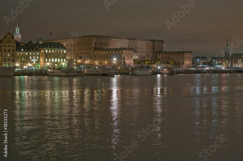 Stockholm Royal Castle by night © ezoom