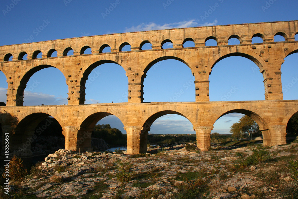 Fototapeta premium au pont du gard