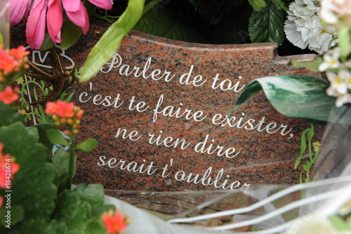 plaque funeraire