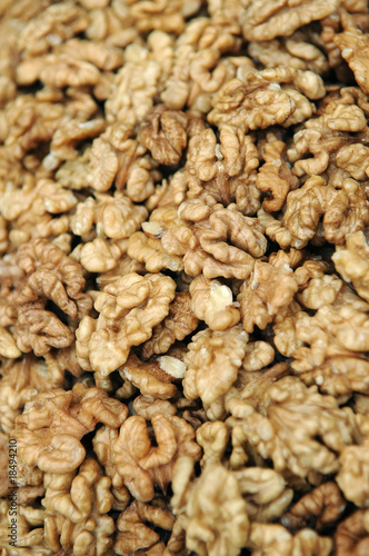 dried walnuts