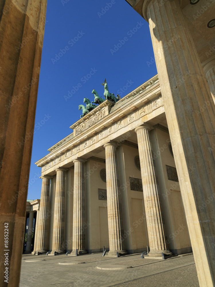 Naklejka premium Berlin - Brandenburger Tor
