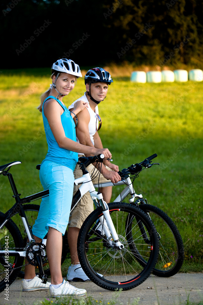 biking couple
